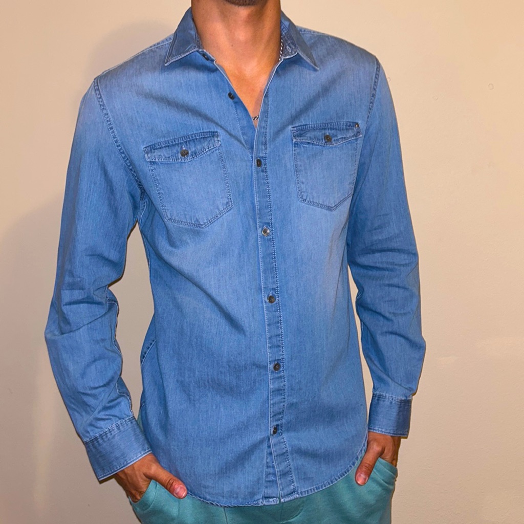 Men’s Chambray Button Down